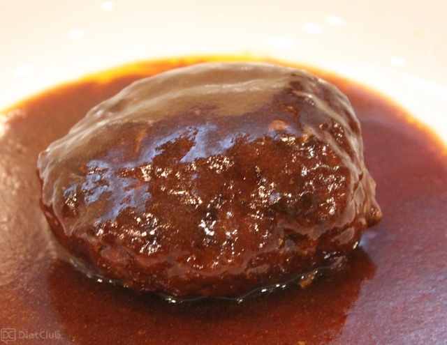 “究極のハンバーグ”を作り出すグルメ企画が実施