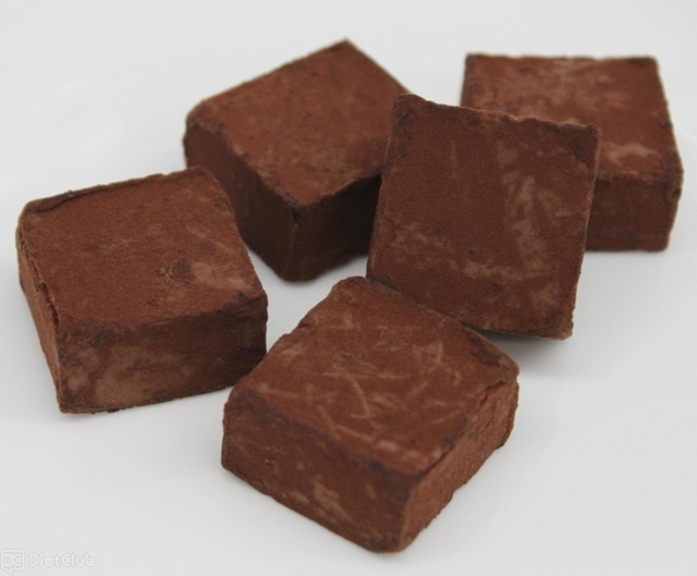 明治、ベネズエラ産のカカオを100％使用した「プレミアムなチョコレート」をアピール